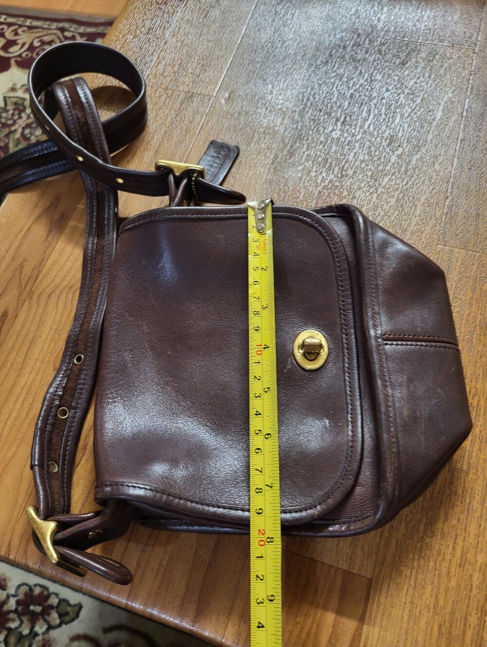 VINTAGE y2k COACH LEGACY SMALL FLAP CROSSBODY Brown LEATHER - Picture 8 of 12